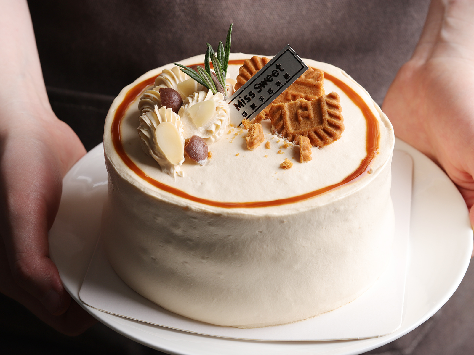 焦糖海盐动物奶油蛋糕