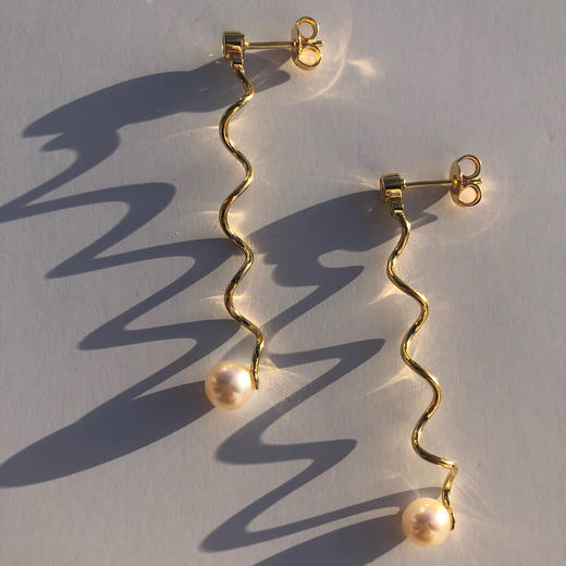 北京仓｜CHARLOTTE LEBECK-Beha-珍珠 波浪 耳环［丹麦设计师］ 商品图0