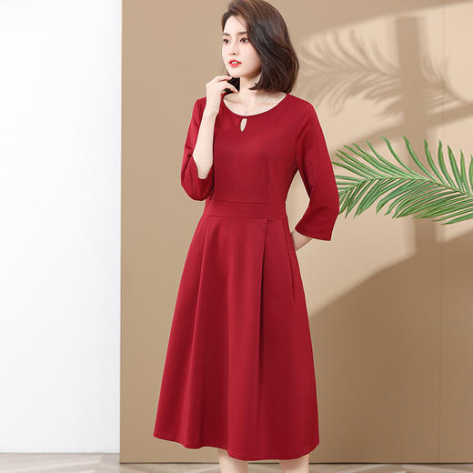 YCE  AW-1271气质显年轻大摆裙赫本风减龄显瘦款 商品图0