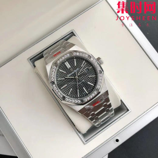亲民版 爱彼皇家橡树系列AP15400
机芯：搭载进口西铁城 商品图2