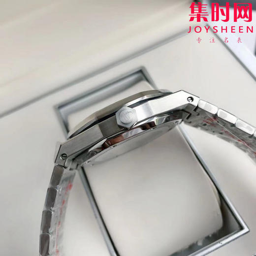 亲民版 爱彼皇家橡树系列AP15400
机芯：搭载进口西铁城 商品图6
