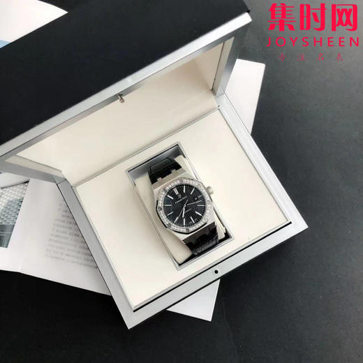 亲民版 爱彼皇家橡树系列AP15400
机芯：搭载进口西铁城 商品图1