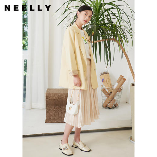 NEELLY纳俪商场同款奶酪黄西装外套女秋季新款双排扣宽松上衣韩版N22034C06624 商品图2