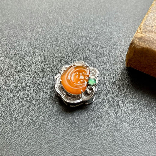 高冰到玻璃种黄翡芬达色如意18k白金钻石镶嵌 商品图1