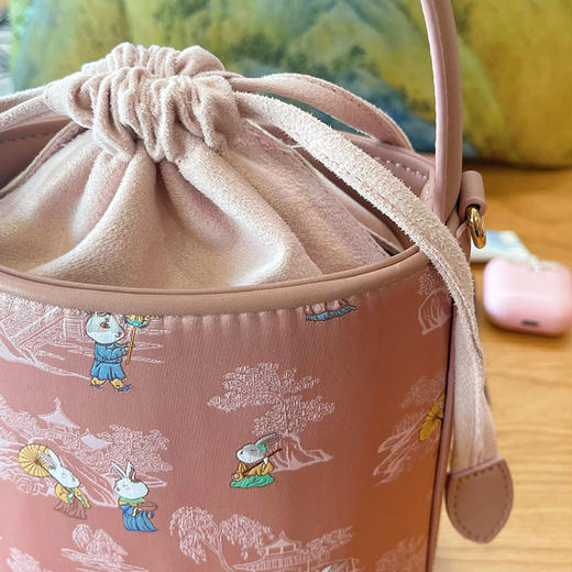 【采购专享】游园兔 水桶包斜挎包 商品图2