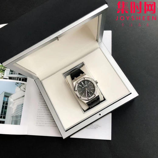 亲民版 爱彼皇家橡树系列AP15400
机芯：搭载进口西铁城 商品图1