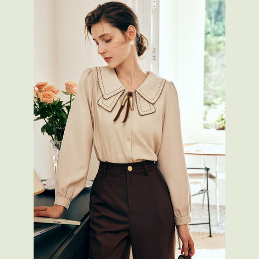OLrain欧芮儿法式卡其色衬衫女秋季2022年新款洋气蝴蝶结减龄衬衣 商品图0