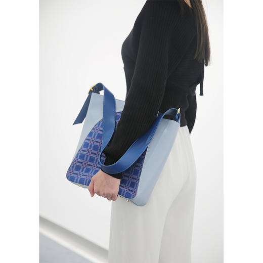 饮水鸟非遗江南手织布真皮百搭包 商品图4