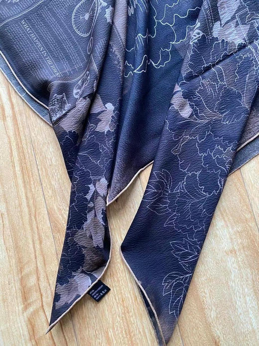 大丝巾 140*140。 绿色 灰色 蓝色 自己备注颜色 商品图13