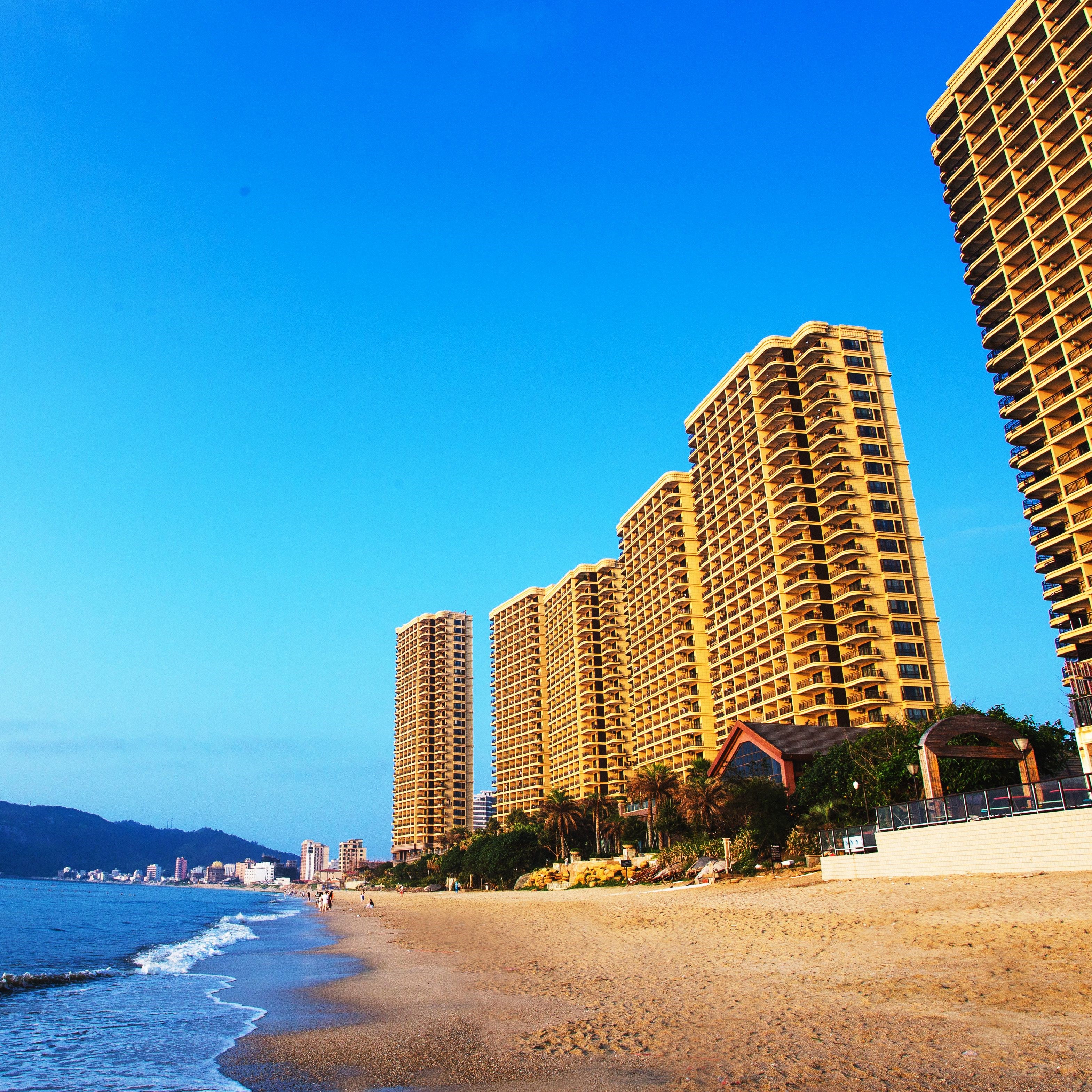 到手￥799起/人3晚/5晚/7晚/15晚/30晚-- 广东双月湾宝安虹海湾酒店旅居套餐，2人起订，出门就是海滩