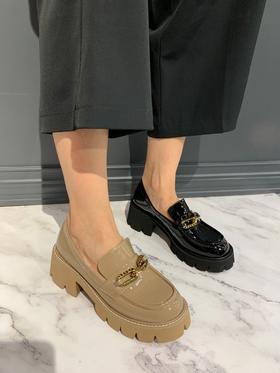 IUIU 超火厚底乐福鞋舒适增高深口鞋 U21CM34551