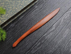 红木裁纸刀，老技师打造，红酸枝木裁纸刀，手感顺滑，优雅大气，可用、可赏、可玩，爱不释手！