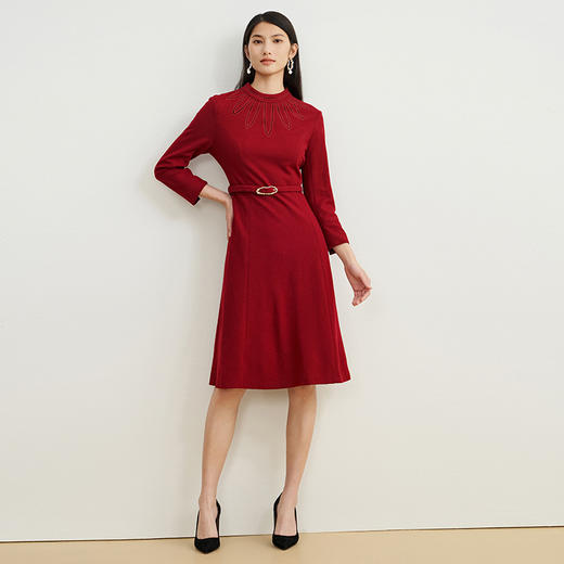 EITIE爱特爱新款高领收腰气质连衣裙6807512 商品图3