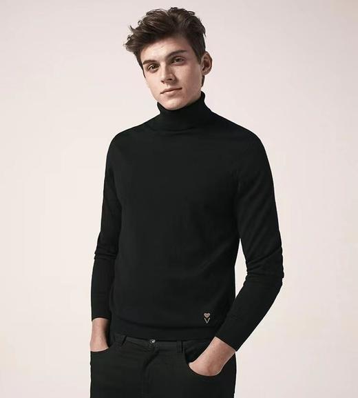 南4威可多长袖针织衫 商品图1