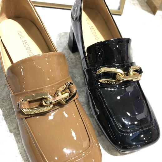 IUIU 时尚气质高跟乐福鞋方头深口单鞋 U21CM35161 商品图5