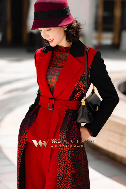 2202123 经典故事  高密细斜磨毛 色织定制提花外套 雾境 商品图4