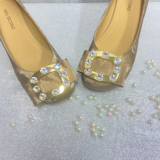 IUIU SECOND2022年秋季新款牛皮圆头浅口水钻单鞋女U22CE37401 商品图3