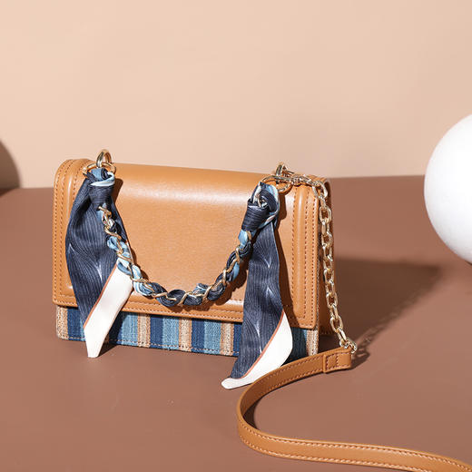 饮水鸟爵士归园侗族手织亮布包 商品图3