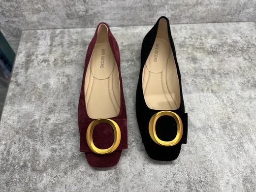 IUIU 22年秋季新品羊皮绒面浅口单鞋舒软鞋 U22CE37611 商品图2