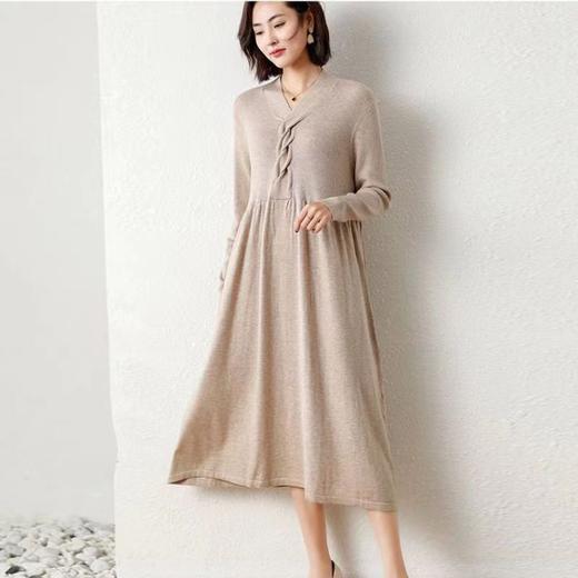 2022秋冬新款毛衣打底衫长款针织裙V领A版宽松遮肚大码连衣裙  ZQ1489-6103 商品图1