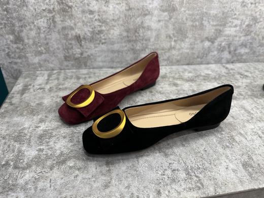 IUIU 22年秋季新品羊皮绒面浅口单鞋舒软鞋 U22CE37611 商品图3