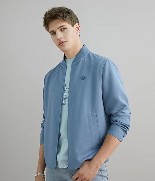 南4威可多秋款夹克 商品图1