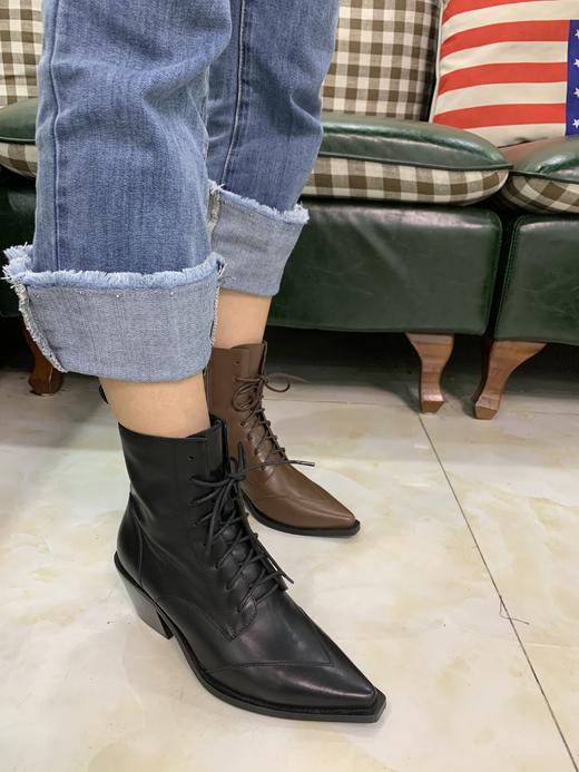 IUIU 帅酷牛仔靴粗跟短靴 U21DS44451 商品图3