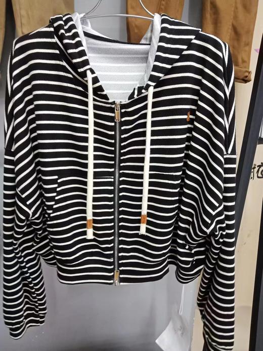 简约休组多彩开衫 商品图0