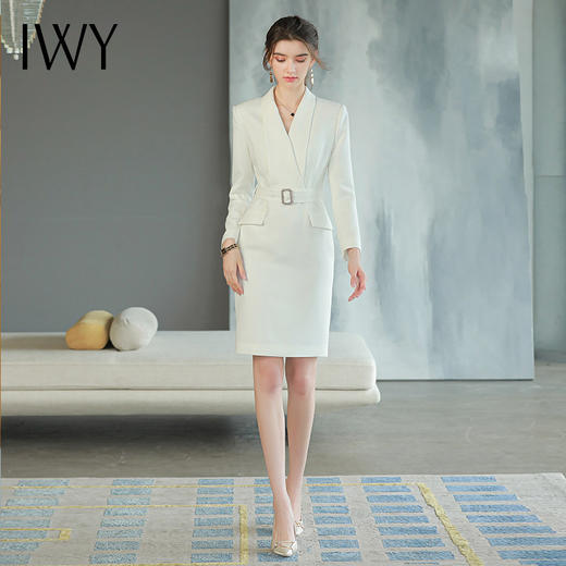 IWY/白色职业连衣裙气质名媛新款职业装显瘦裙子高端主持人面试正装Q761 商品图0