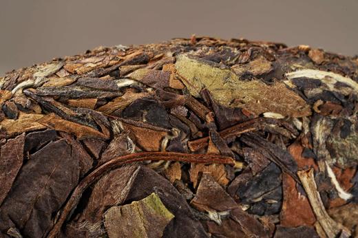 2018年顺茗道情深岩韵一级寿眉300g（买一件送两饼） 商品图5