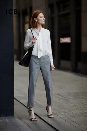 4F ICB  时尚格纹小脚裤