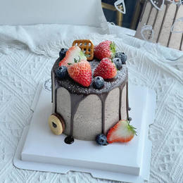 莓莓奥利奥 | 鲜果蛋糕