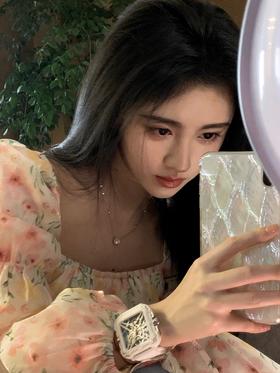 🔥明星同款 l 轻松get✔人气穿搭单品