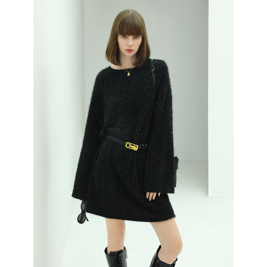 【秋冬特惠】COCOBELLA质感亮丝雪尼尔针织连衣裙女宽松粗针毛衣裙FR138 商品图2