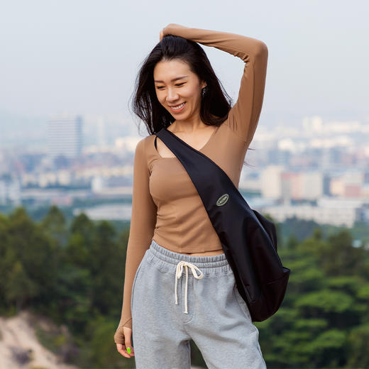 【再生纤维棉】-不对称领型修身长袖上衣 商品图2