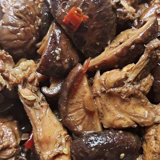 【花菇童子鸡】内含童子鸡1只(免费清理）、干花菇适量、山姜一块，如童子鸡需切块，请备注 商品图0