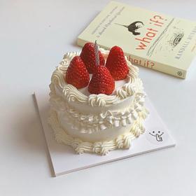 复古小草莓 | 简约手绘蛋糕