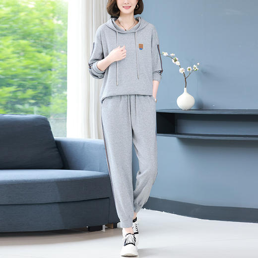 休闲运动服套装，秋新款时尚妈妈洋气秋装卫衣两件套HR-WLT27109 商品图2