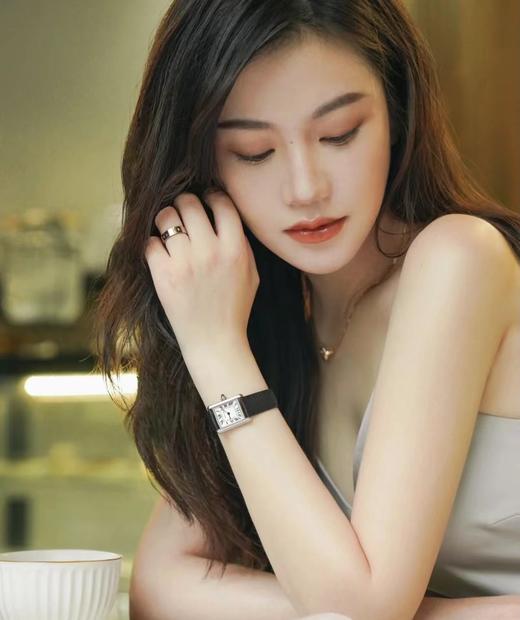 一年一次特价手表 进出柜上卡地亚坦克 爱彼  浪琴 欧米茄  海外邮寄 商品图6