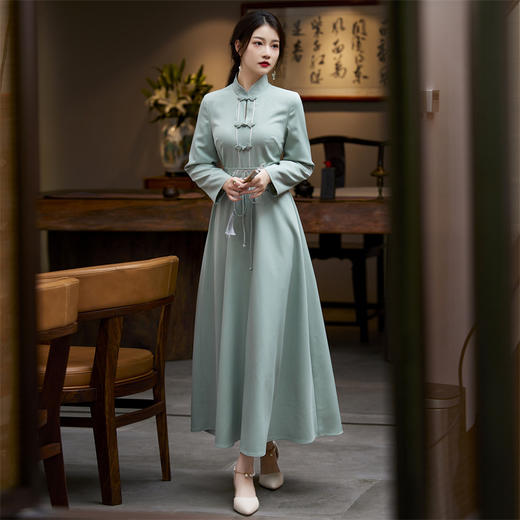 FLZD-A9056 2022秋季新款纯色简约风雅国风复古中式连衣裙 商品图1