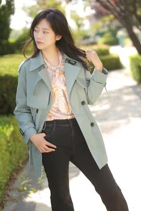 2F阿瓦塔风衣F21C01