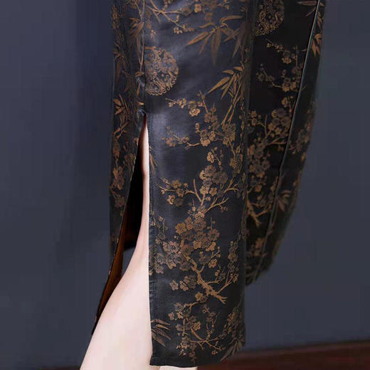 TK-8061 连衣裙长袖旗袍秋装洋气复古刺绣长裙 商品图7