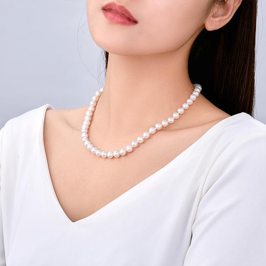 周六福珍珠项链女S925银优雅女士简约法式复古颈饰 商品图1