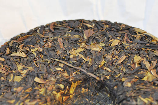 【精选普洱茶饼】东创茶  1958野生大雪山古树茶 商品图2