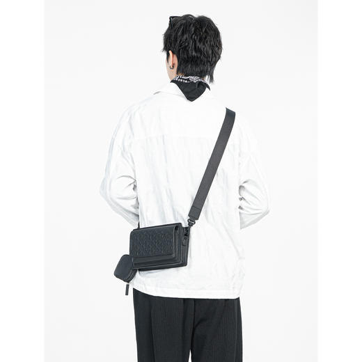 【断码清仓】HX 秋季翻领茄克衫外套/Z105230001101 商品图3