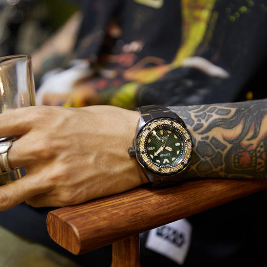 西铁城日本官方正品舒博™钛间黑色DLC潜水机械表NB6008-82X 商品图10