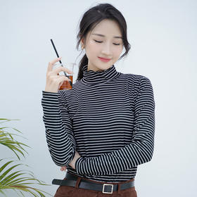 HALVIN DIARY海魂条纹打底衫