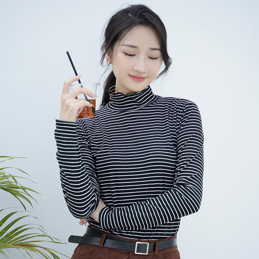 HALVIN DIARY海魂条纹打底衫 商品图0