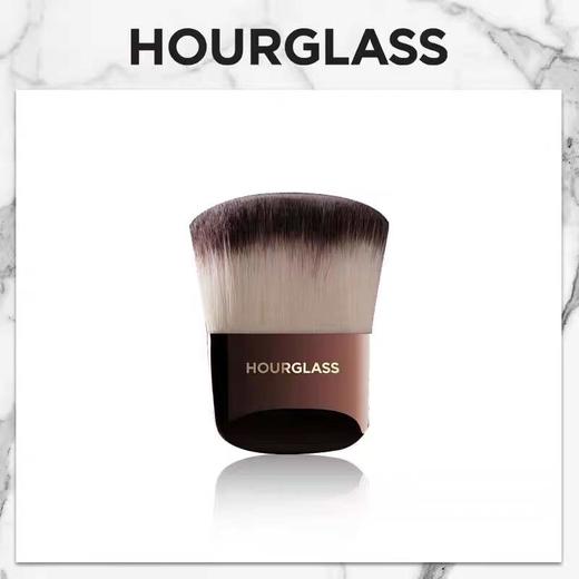 HOURGLASS柔光亮采短柄散粉刷 商品图0