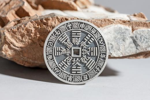 矩德泉坊 纯银手作 山鬼背八卦刻花（3.0厘米版）587 商品图4